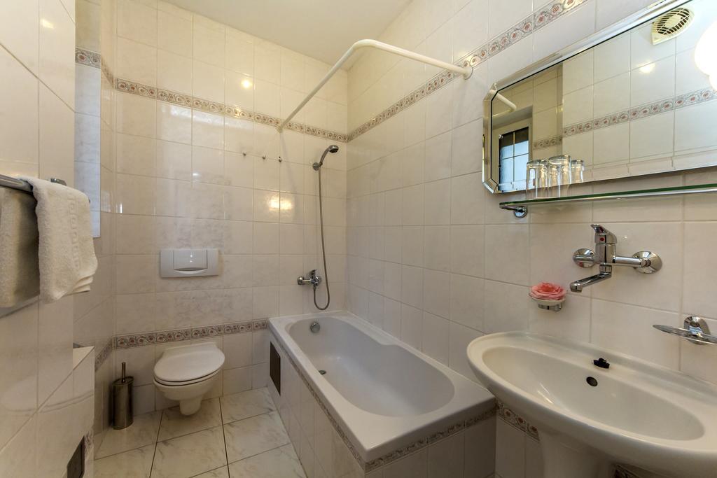 Hotel Anton Prague Extérieur photo